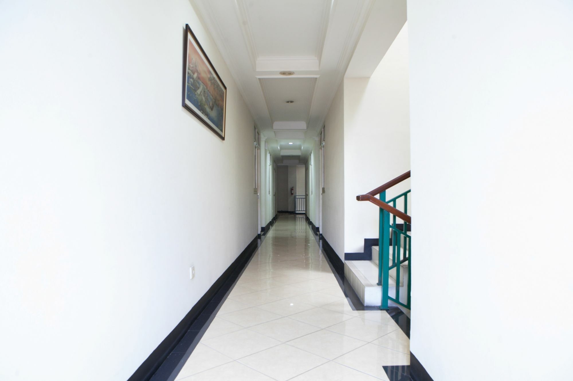 Reddoorz Plus At Buah Batu Бандунг Экстерьер фото